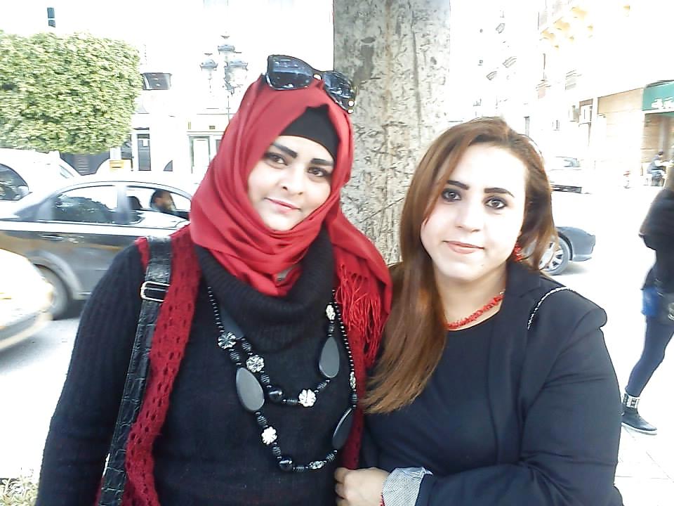 25P Arab girl