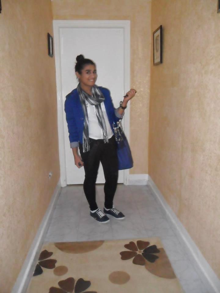 25P Arab girl