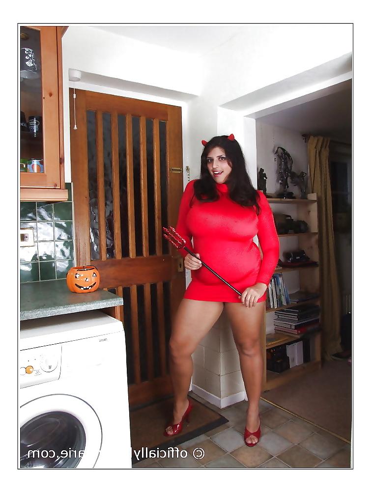 16P BBW and Mature 75 by Searcher 1957