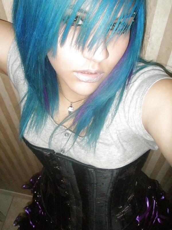 25P My Sexy Friend - THIS ISNT ME