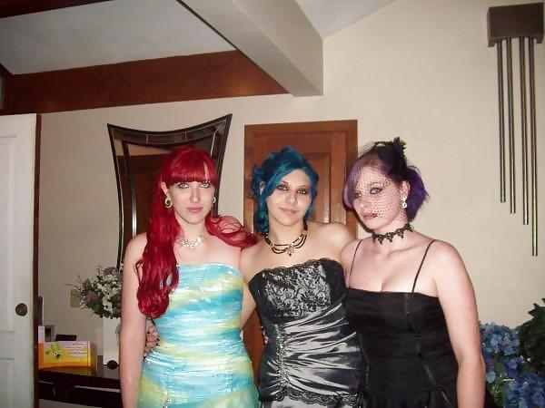 25P My Sexy Friend - THIS ISNT ME