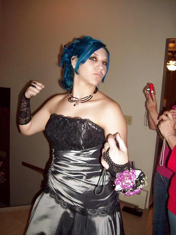 25P My Sexy Friend - THIS ISNT ME
