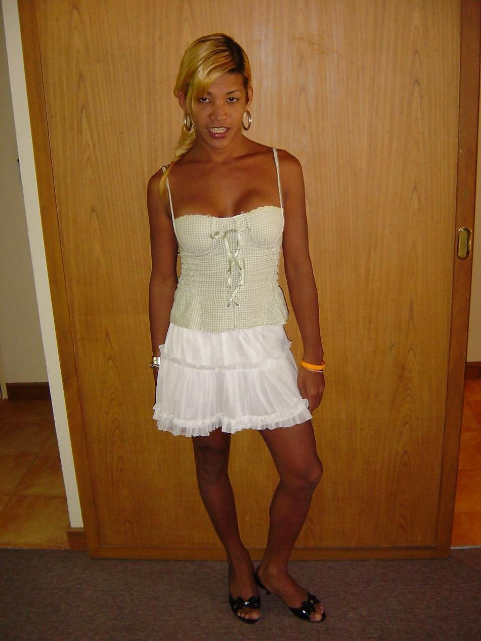 25P Ladyboys in daily life - part 08