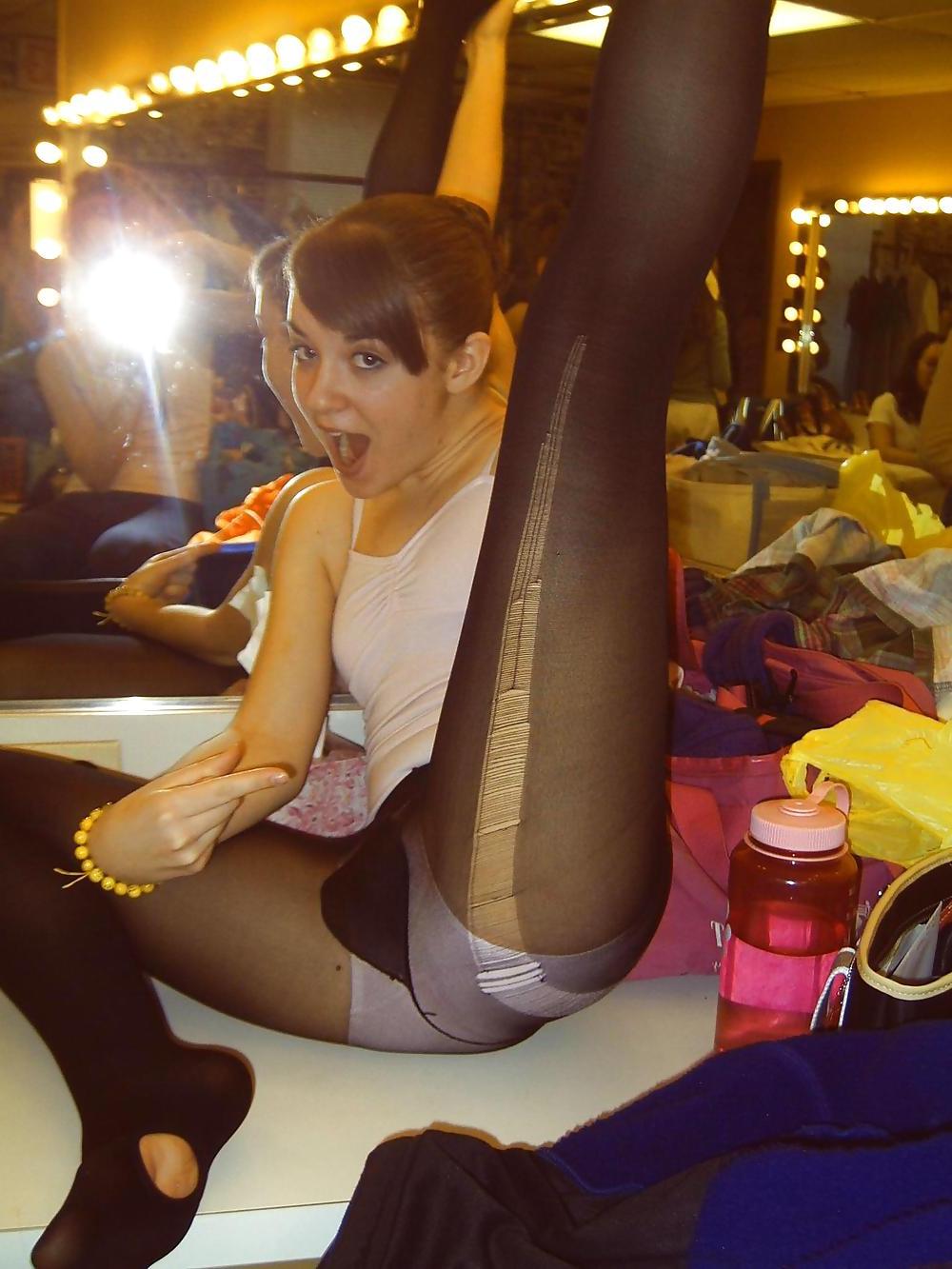 25P Upskirt Shots For Your Wanking Pleasure