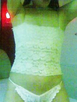 25P Horny and shy mature THAI lady