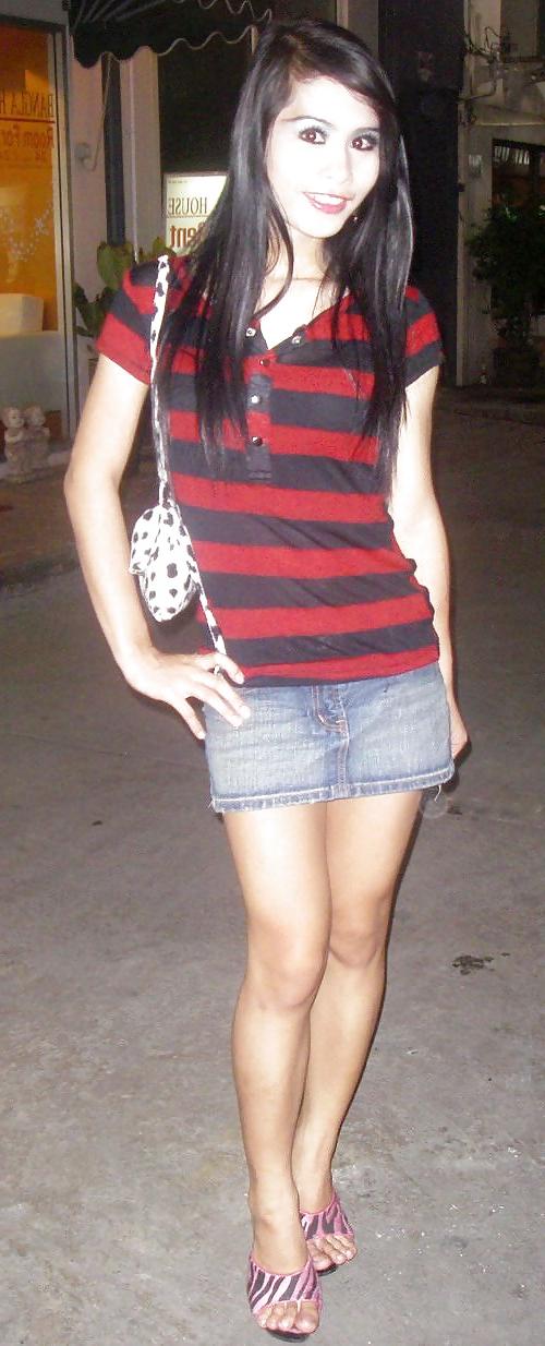 25P Phuket Ladyboy Bombay