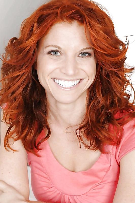 17P Redhead (no nude)