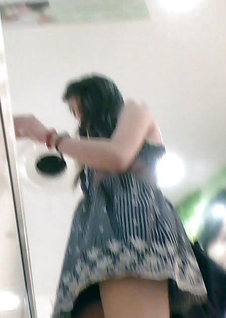 22P Upskirt february 2011