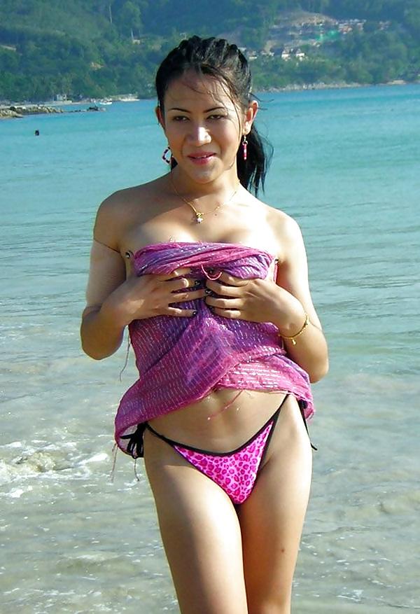 25P Bangkok Ladyboy Lilly