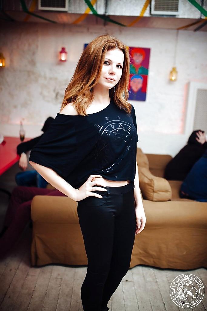 25P Beautiful Russian Tgirl Alisa