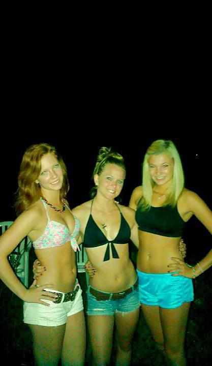 25P Facebook teen babes 5 - bikini sorority spring break!