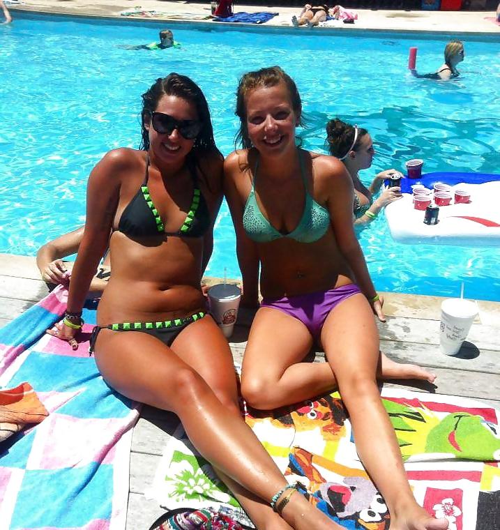 25P Facebook teen babes 5 - bikini sorority spring break!
