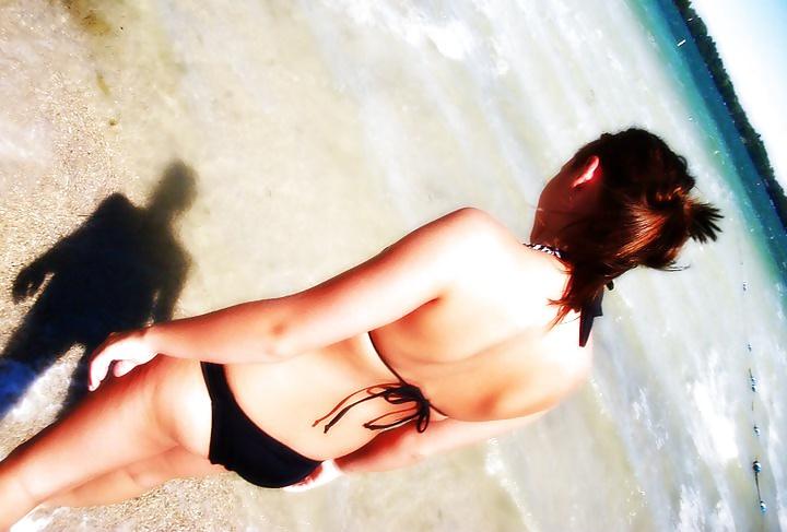 25P Facebook teen babes 5 - bikini sorority spring break!