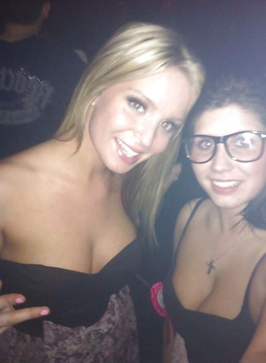 19P Brunette teen amateur non nude