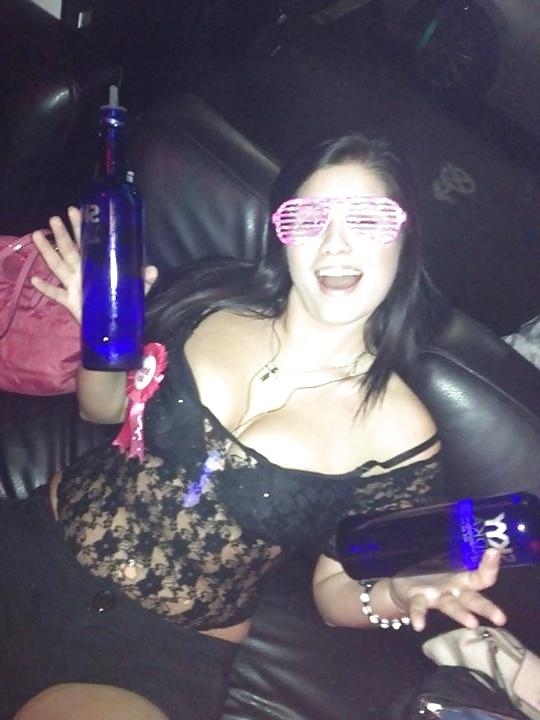 19P Brunette teen amateur non nude