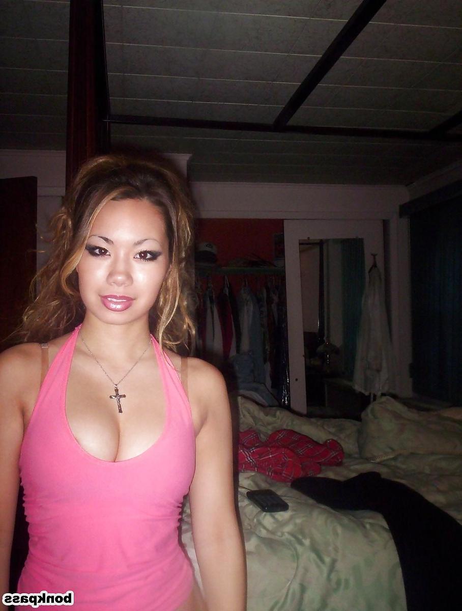 25P Amazing Asian Teen