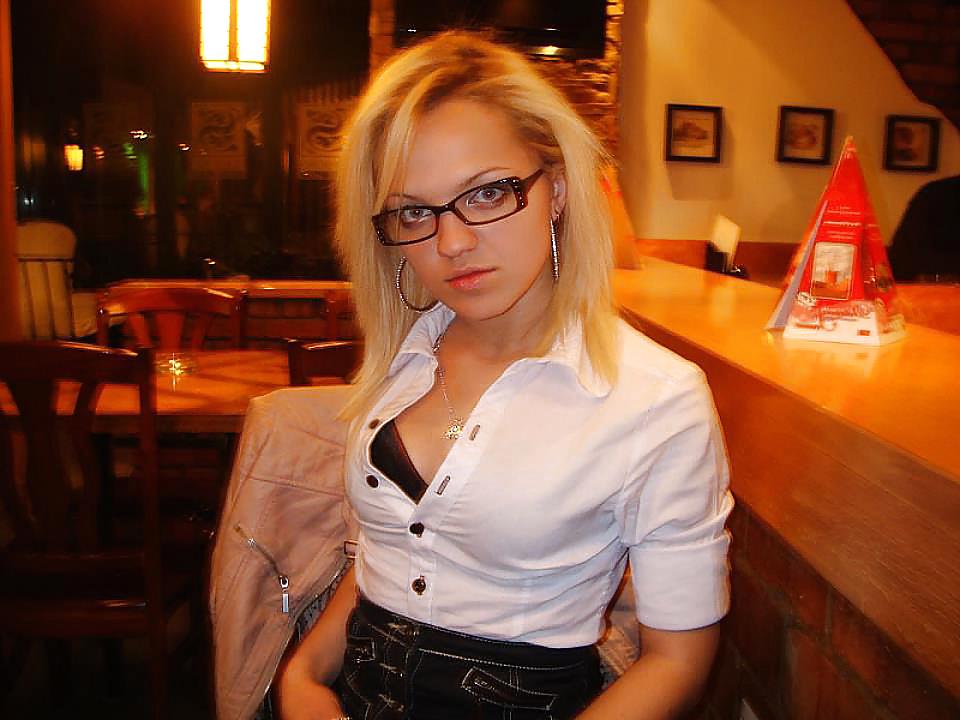 10P Romanian Sluts 002