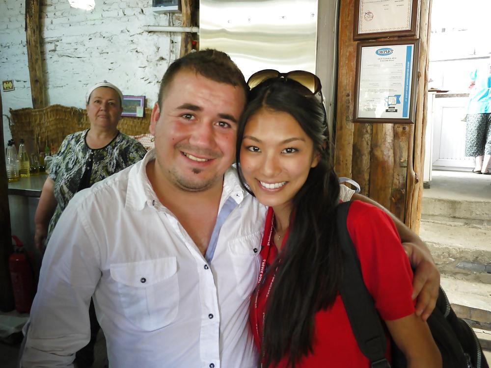 24P Exotic looking asian girl