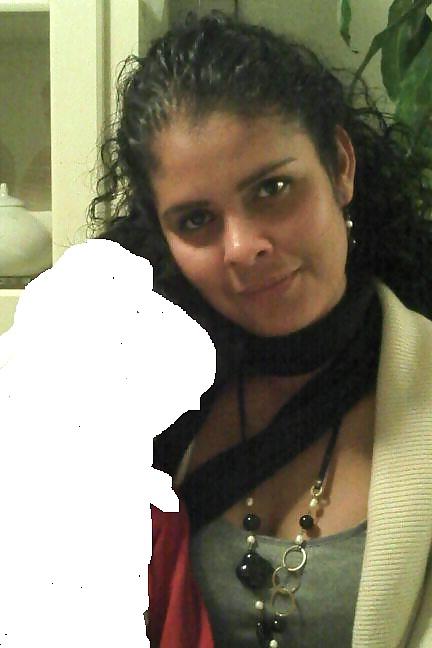 25P Hot moms