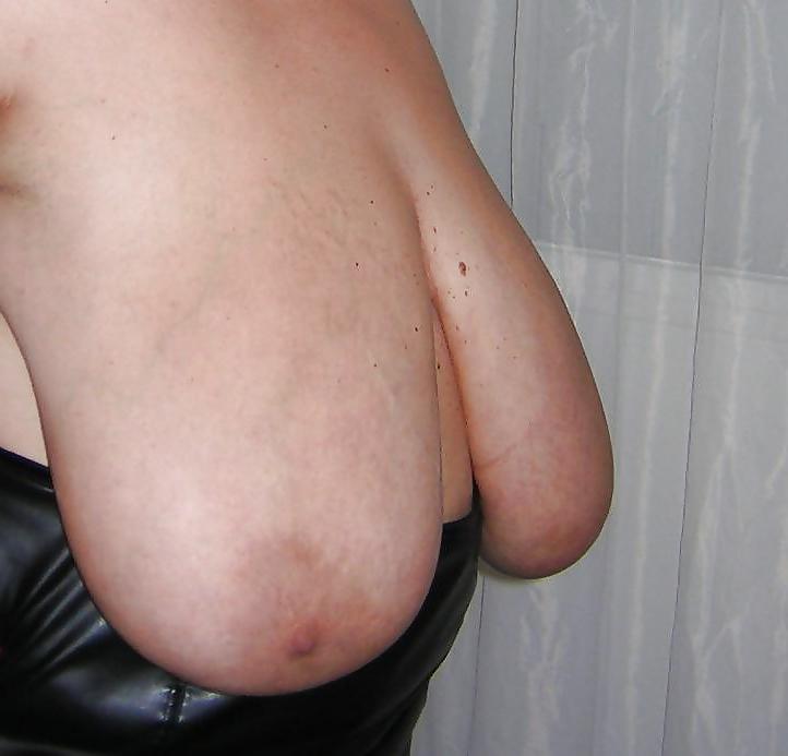 15P Which of those old bbw boobs do you like most?
