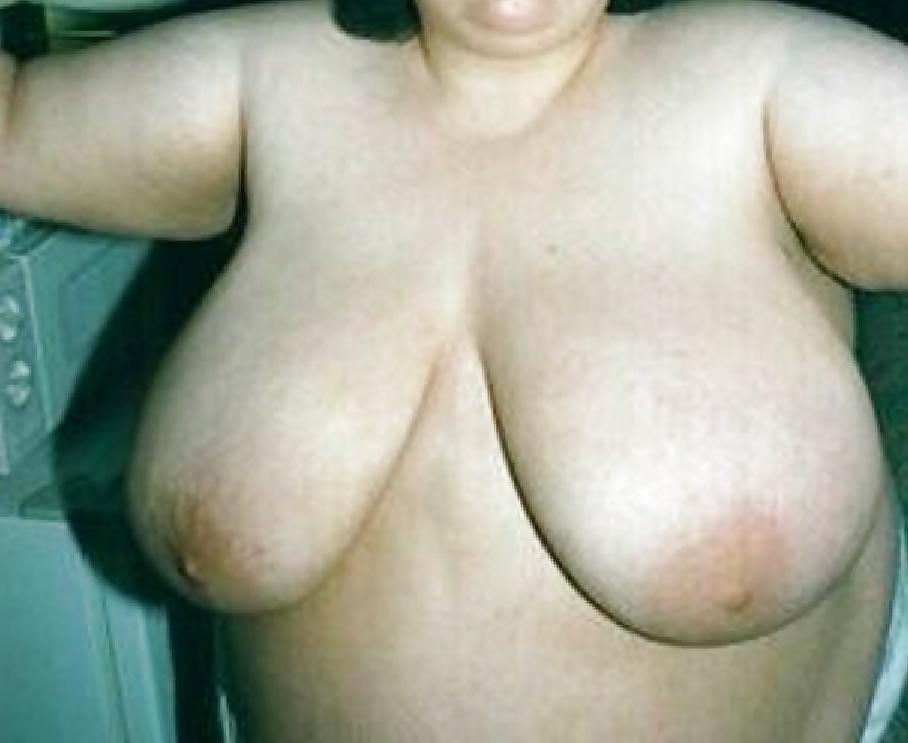 15P Which of those old bbw boobs do you like most?