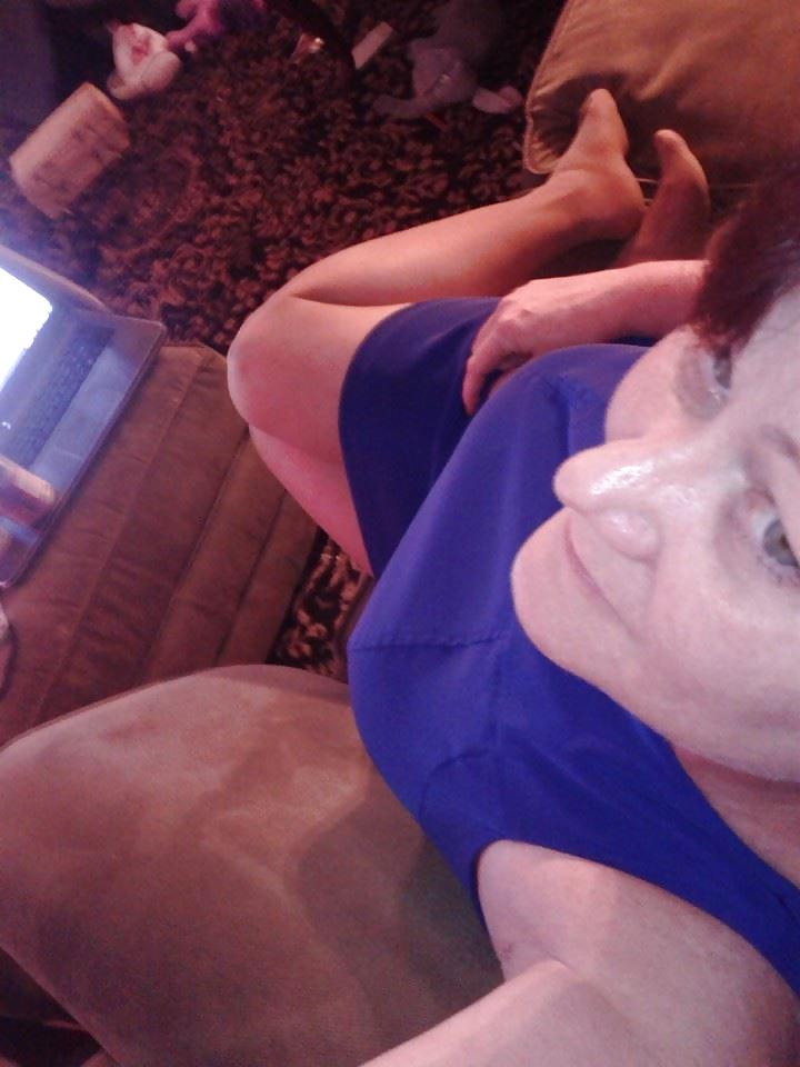 25P Michelle, 52 Jahre alte Dame, Nylons und Heels