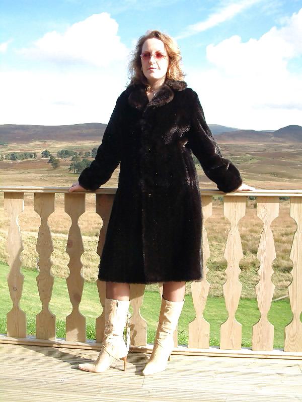 25P Hotlegs-lady stephanie 5