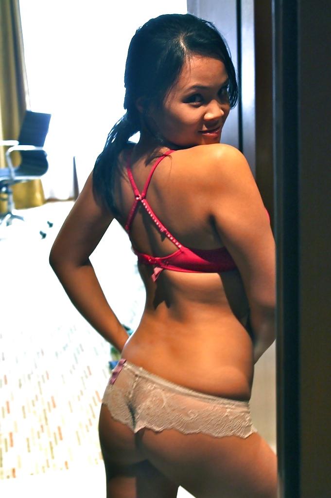 17P Asian in Corset