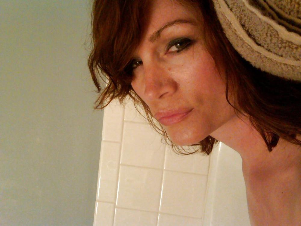 25P Hot Milf Clothed & Nekid ( 387 pics)