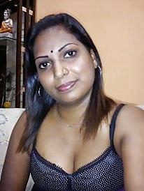 7P Malaysia Hot Aunty