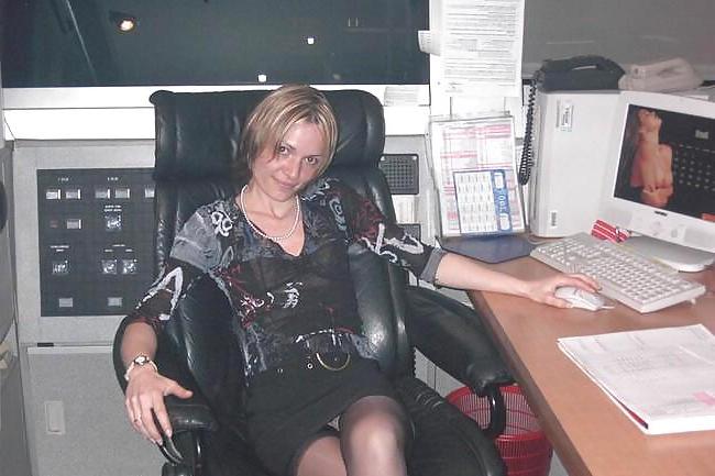 21P Upskirt 3