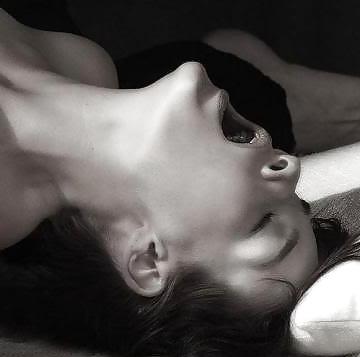 10P Black and White  Erotica 