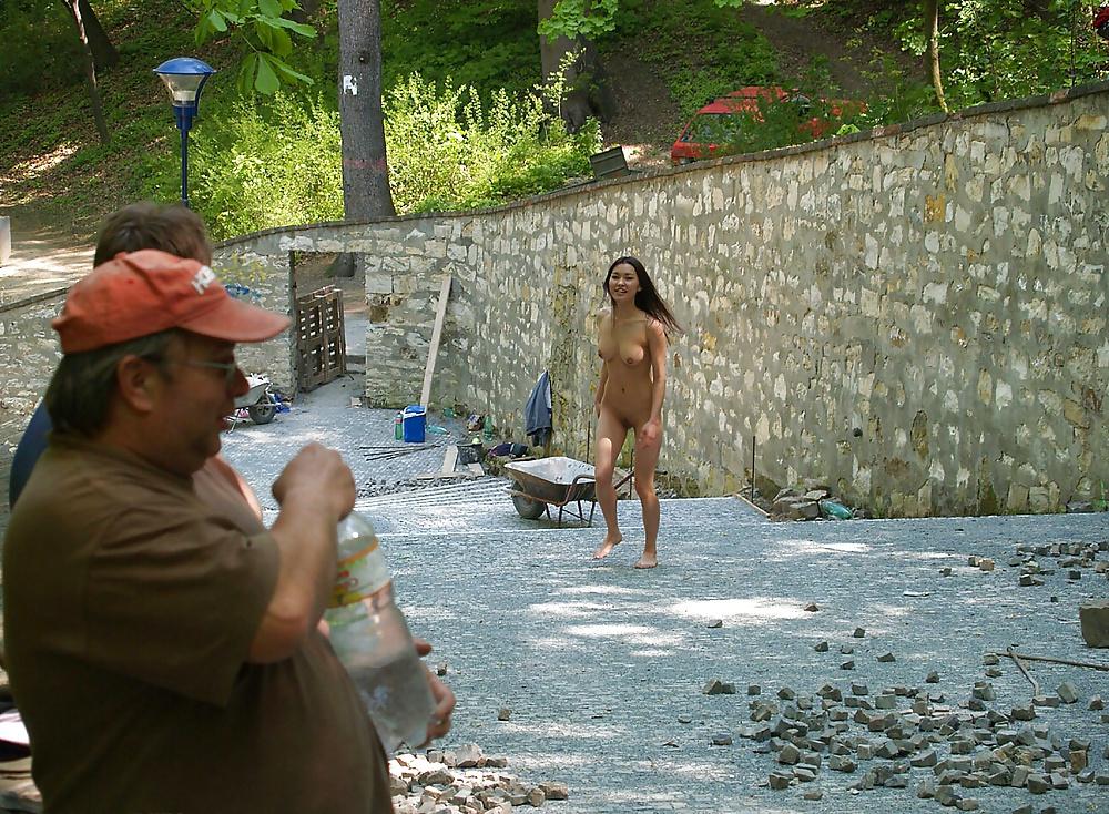 23P Wife decided to entertain road workers