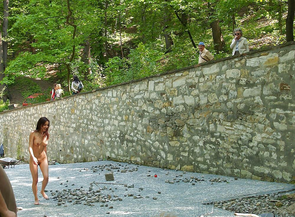 23P Wife decided to entertain road workers