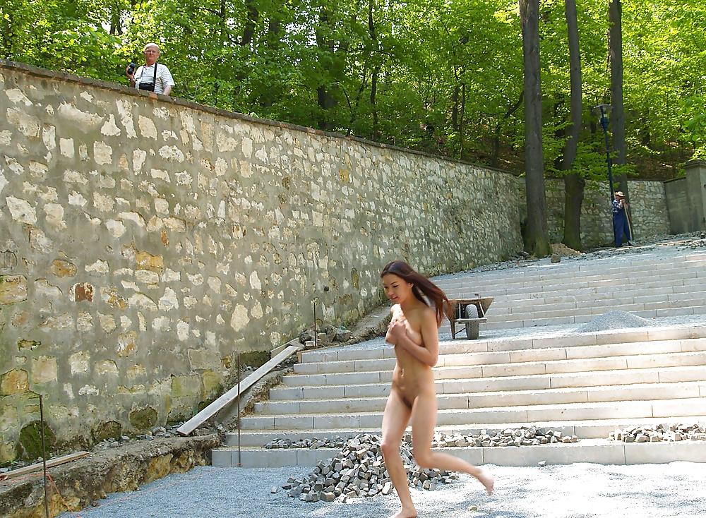 23P Wife decided to entertain road workers