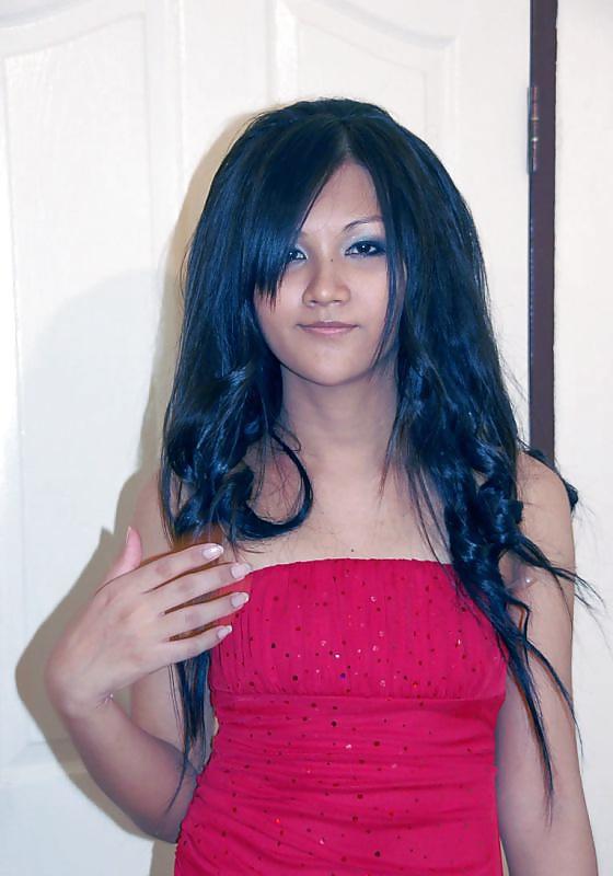 25P Phuket Ladyboy Annie