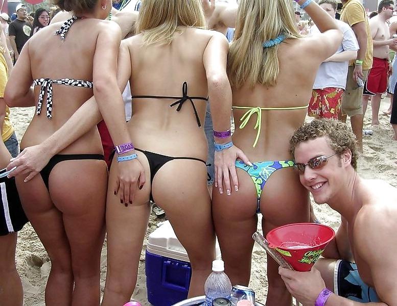 25P Beach and voyeur