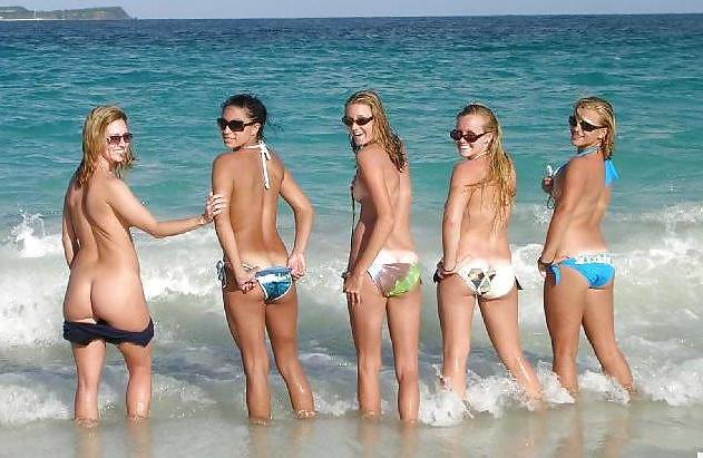 25P Beach and voyeur
