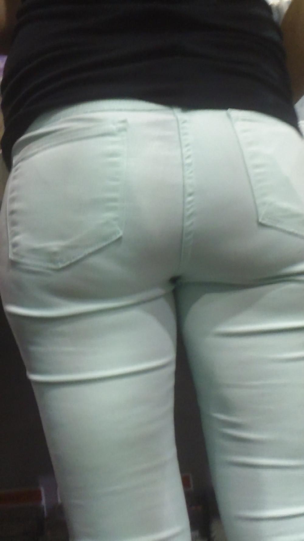 25P Popular teen girls ass & butt in jeans Part 5