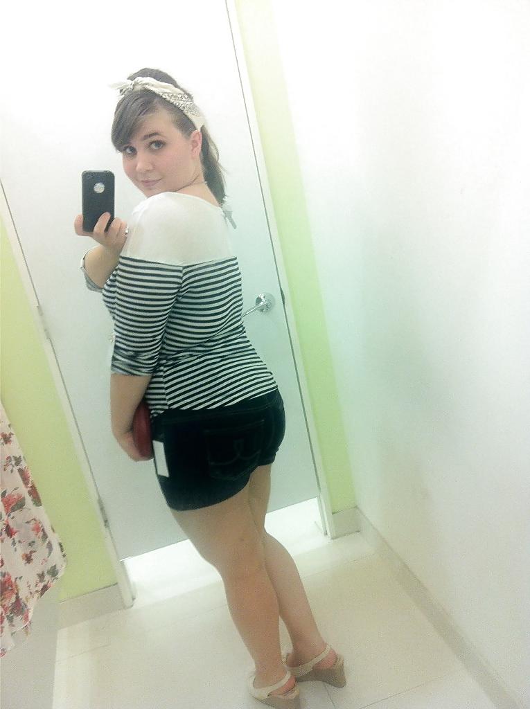25P Chubby teen works what she got
