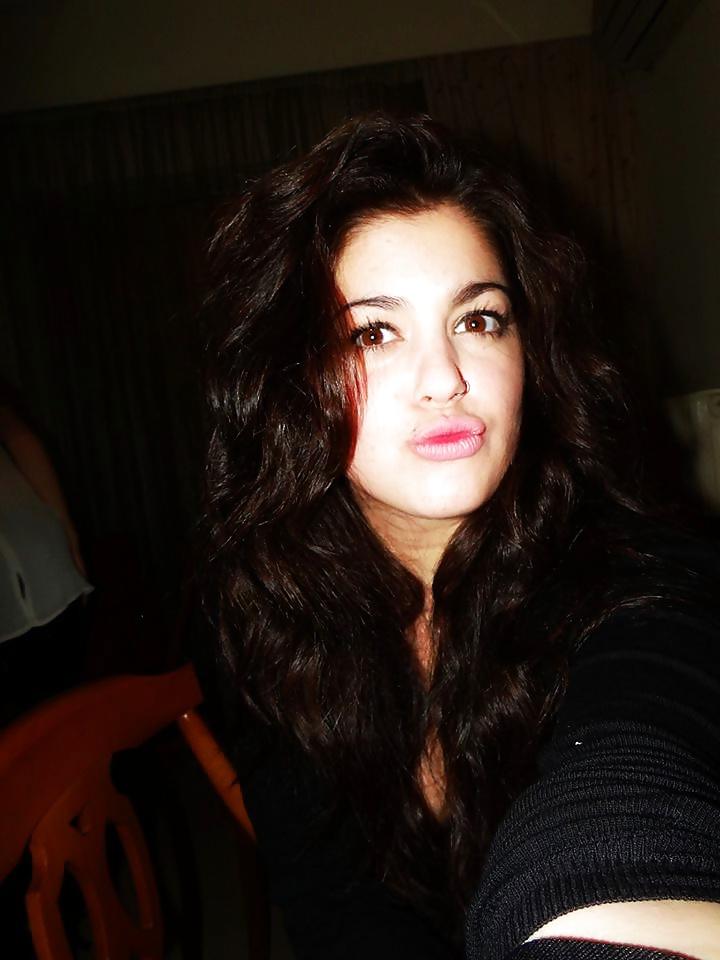 22P Turkish Aycan! How would you fuck her?