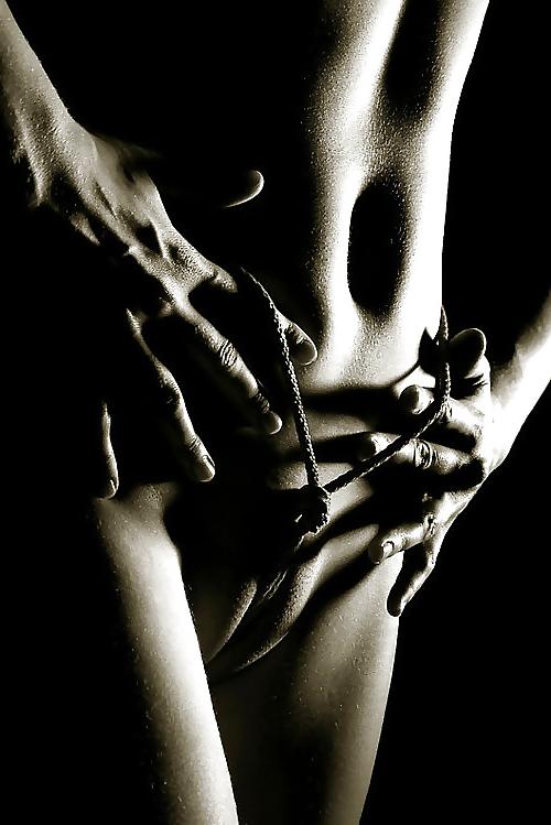 10P Black and White Erotica 10