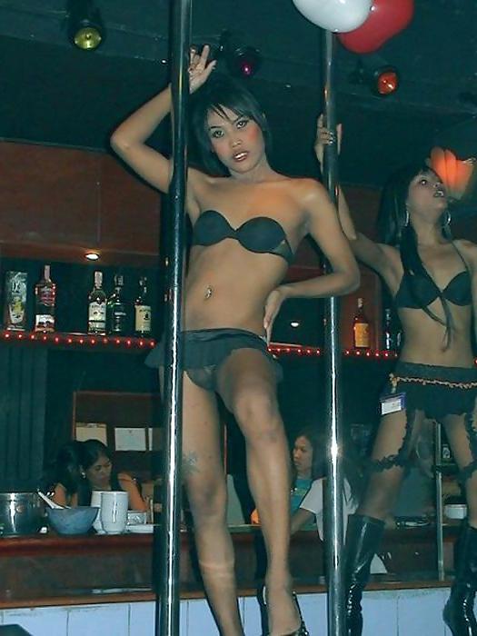 25P Pattaya Ladyboy Lek