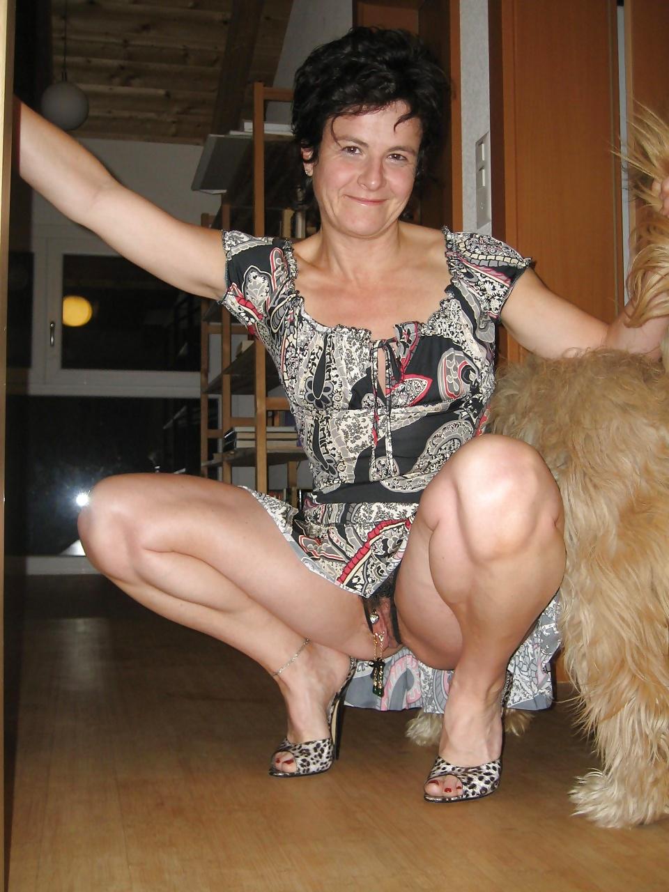 20P Upskirt No Panties 2