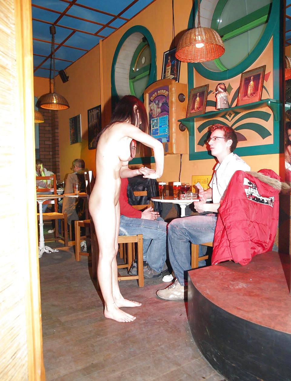 25P Nude Agy bartender