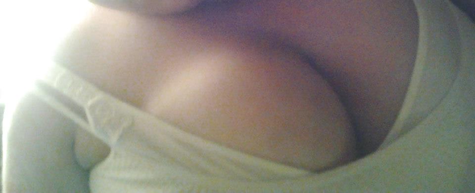 25P Yanitza Chilena Tetona Non-Nude