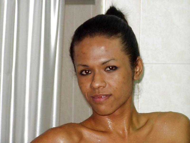 25P Pattaya Ladyboy Gobee