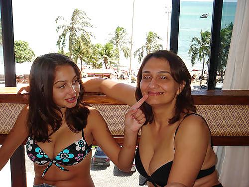 25P Mother or Daughter Make your choice please 3