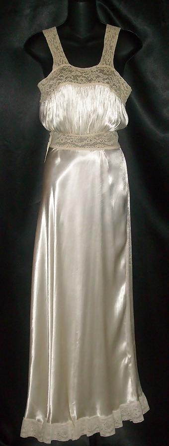 25P Vintage Lingerie 