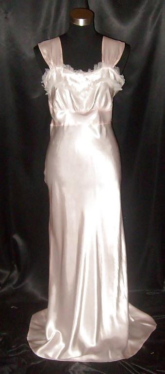 25P Vintage Lingerie 